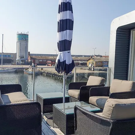 Ship In With Wifi נקסו