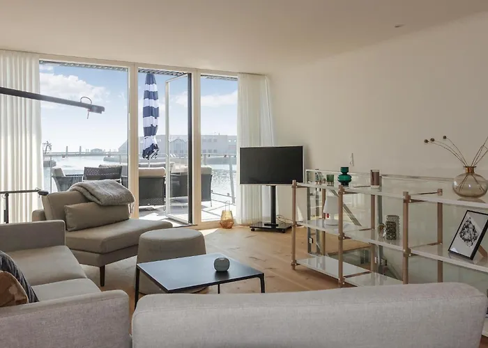 Ship In With Wifi Neksø